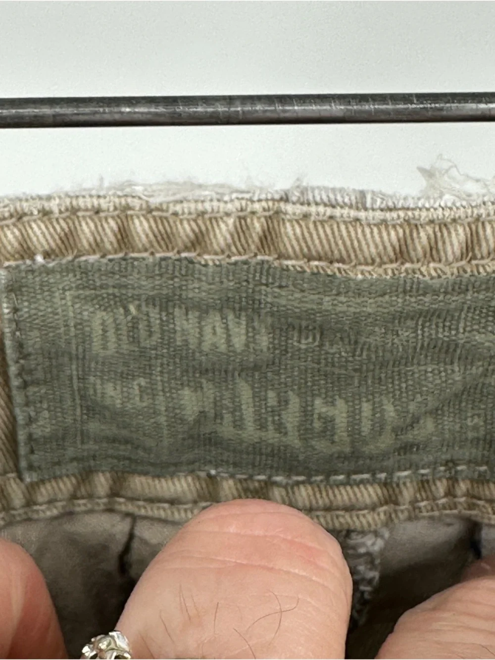 Y2K Old Navy Men's 32 Cargo Shorts‎ Khaki 100% Cotton
